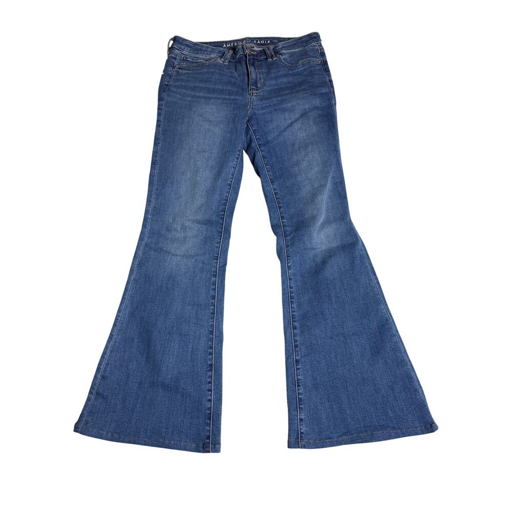 American Eagle Jeans Women's 8R Lowrise Flare (29" in inseam)